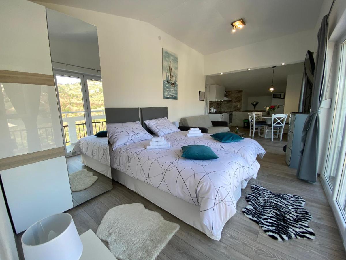 Ana Marija Apartment Солин Екстериор снимка