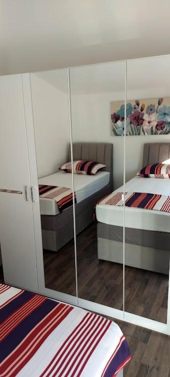Ana Marija Apartment Солин Екстериор снимка