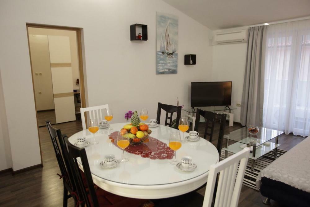 Ana Marija Apartment Солин Екстериор снимка